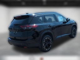 Nissan Rogue Dark Armor AWD 2026