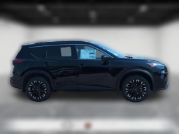 Nissan Rogue Dark Armor AWD 2026