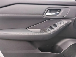 Nissan Rogue Dark Armor AWD 2026