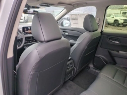 Nissan Rogue Dark Armor AWD 2026