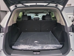 Nissan Rogue Dark Armor AWD 2026