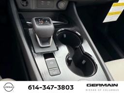 Nissan Rogue Dark Armor AWD 2026