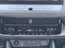 Nissan Rogue Platinum AWD 2026