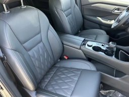 Nissan Rogue Platinum AWD 2026