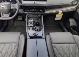 Nissan Rogue Platinum AWD 2026
