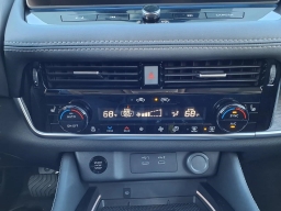 Nissan Rogue Platinum AWD 2026