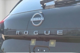 Nissan Rogue Platinum AWD 2026