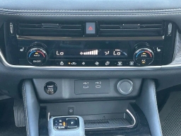 Nissan Rogue Platinum AWD 2026