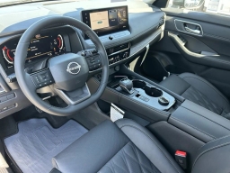 Nissan Rogue Platinum AWD 2026