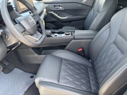 Nissan Rogue Platinum AWD 2026