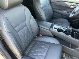 Nissan Rogue Platinum AWD 2026