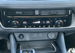 Nissan Rogue Platinum AWD 2026