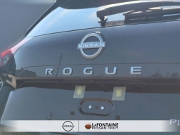 Nissan Rogue Platinum AWD 2026
