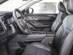 Nissan Rogue Platinum AWD 2025