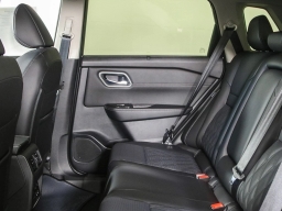 Nissan Rogue Platinum AWD 2025