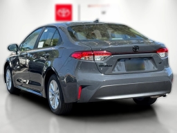 Toyota Corolla LE CVT (Natl) 2026