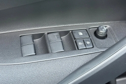 Toyota Corolla LE CVT (Natl) 2026