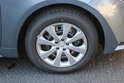 Toyota Corolla Hybrid LE FWD (Natl) 2026