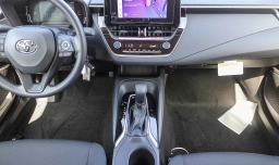 Toyota Corolla Hybrid LE FWD (Natl) 2026