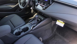 Toyota Corolla Hybrid LE FWD (Natl) 2026