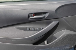 Toyota Corolla Hybrid LE FWD (Natl) 2026