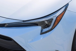 Toyota Corolla Hybrid LE FWD (Natl) 2026