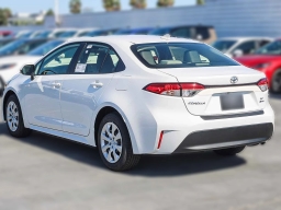 Toyota Corolla Hybrid LE FWD (Natl) 2026