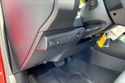 Toyota Corolla Hybrid LE FWD (Natl) 2026