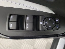 Chevrolet Trax LT FWD 4dr 2026
