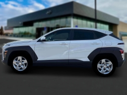 Hyundai Kona SE FWD 2026