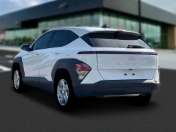 Hyundai Kona SE FWD 2026
