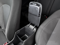 Hyundai Kona SE FWD 2026