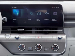 Hyundai Kona SE FWD 2026