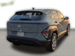 Hyundai Kona SE FWD 2026