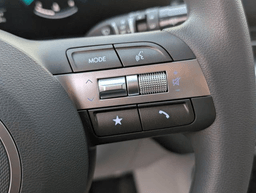 Hyundai Kona SE FWD 2026