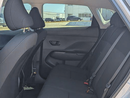 Hyundai Kona SE FWD 2026