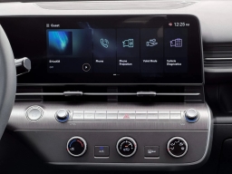 Hyundai Kona SE AWD 2026