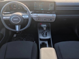 Hyundai Kona SE AWD 2026