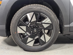 Hyundai Kona SEL Convenience FWD 2025