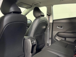 Hyundai Kona SEL Premium AWD 2026