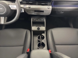 Hyundai Kona SEL Premium AWD 2026