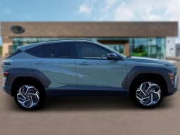 Hyundai Kona SEL Premium AWD 2026