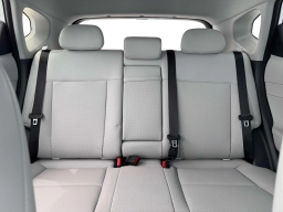 Hyundai Kona SEL Premium AWD 2026