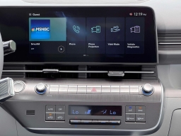 Hyundai Kona SEL Premium AWD 2026