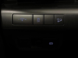 Hyundai Kona SEL Premium AWD 2026