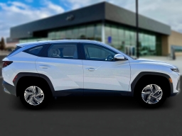 Hyundai Tucson Hybrid Blue SE AWD 2026