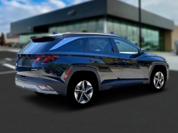 Hyundai Tucson Hybrid SEL AWD 2026