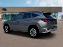 Hyundai Tucson Hybrid SEL AWD 2026