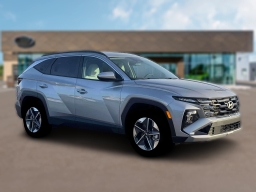 Hyundai Tucson Hybrid SEL AWD 2026