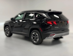 Hyundai Tucson Hybrid SEL AWD 2026